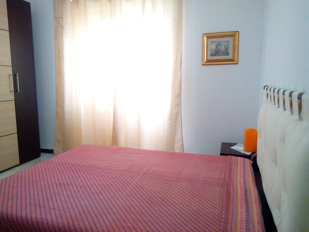 Appartamento Daniela SantʼAntìoco Екстериор снимка